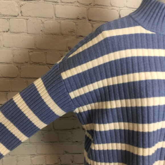 NWT LOFT Ribbed Mockneck Sweater Size M Blue White Stripe Oversized - Picture 5 of 8